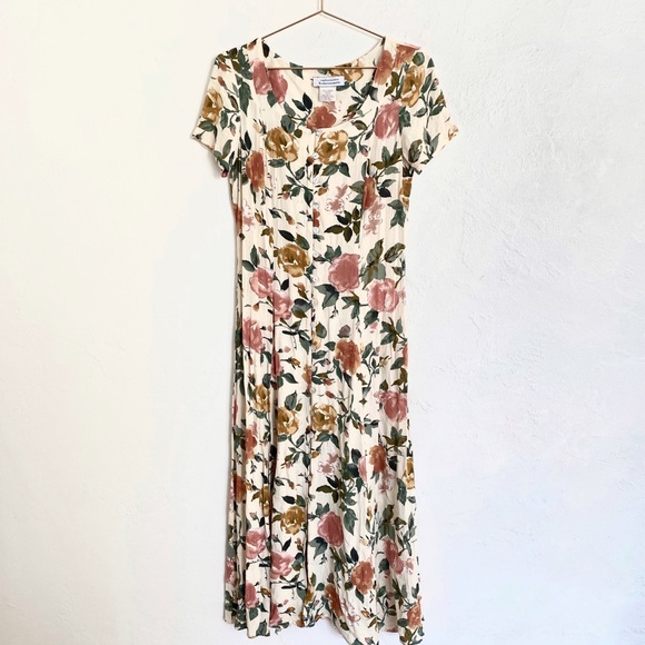 SOLD - Picture 5 of 7